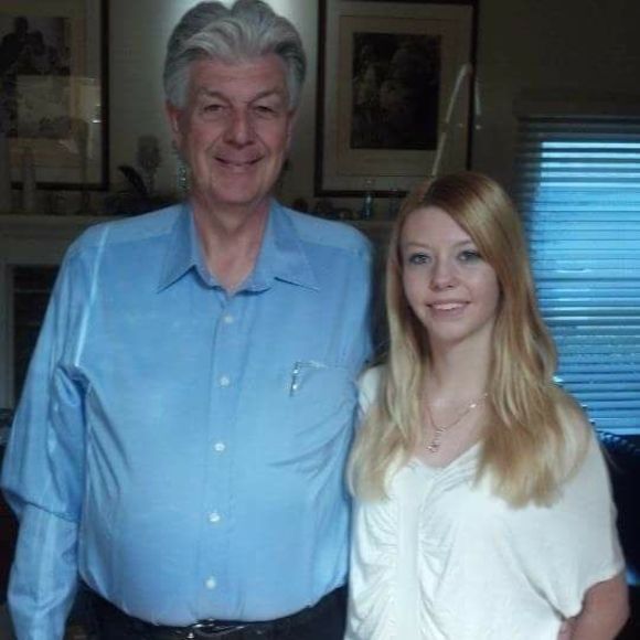 Meet your Posher, Courtney - Picture 1 of 1